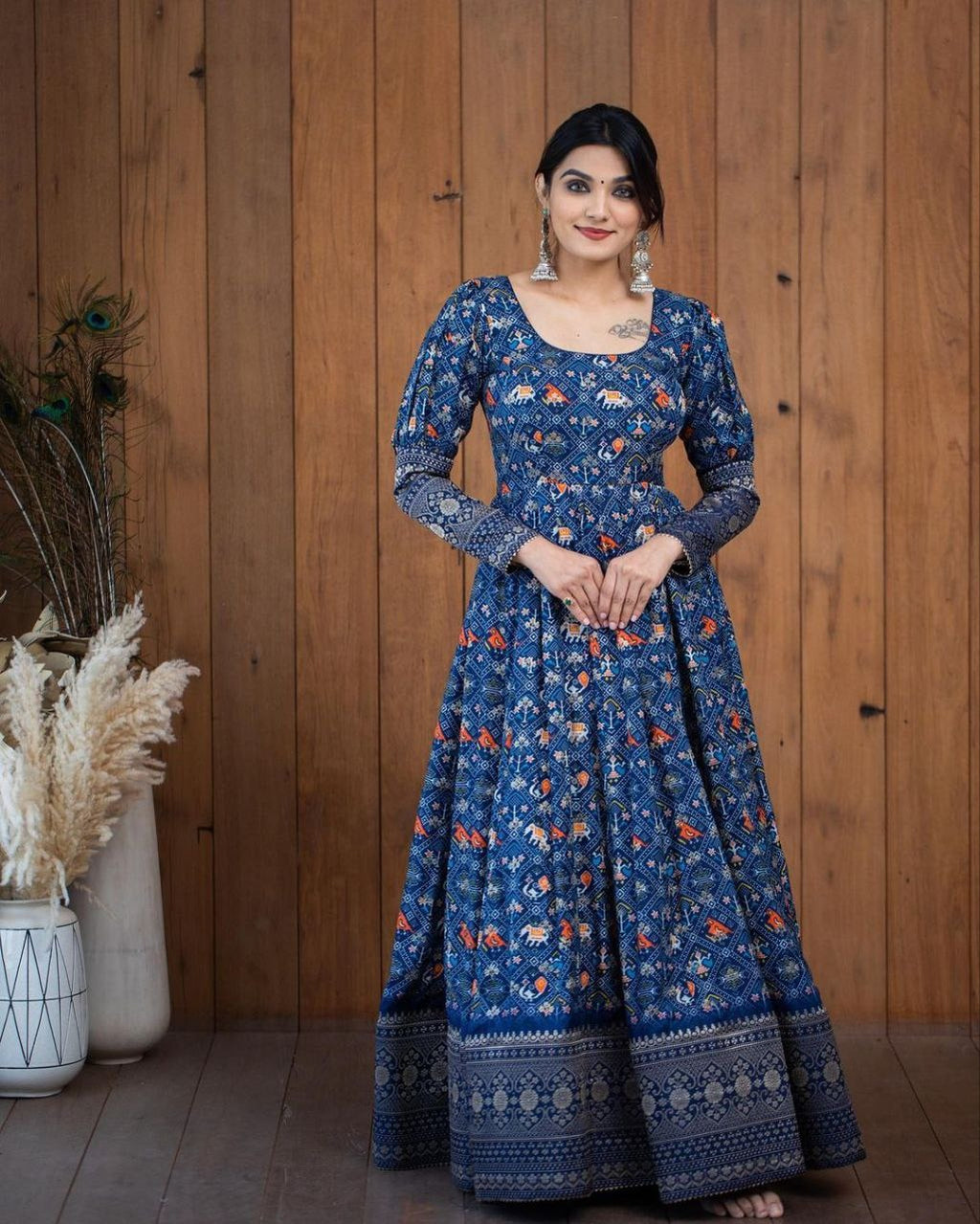Stylish Fancy Trendy Printed Georgette Gown For Women For Party Wedding Festival Functions 19198
